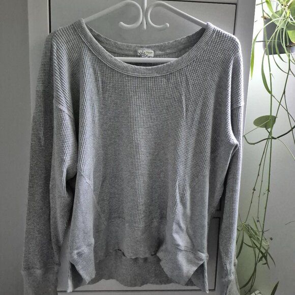 AERIE GREY LONG SLEEVE SHIRT - Picture 1 of 5